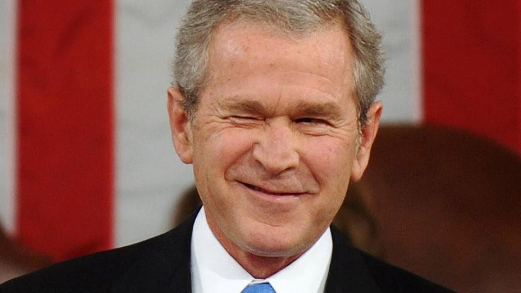 Bush kendi portrelerini yapıyor