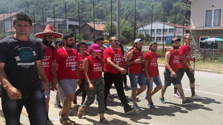 Haluk Levent Srebrenitsa'da barış için yürüdü