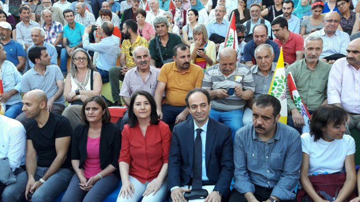 HDP'den deklarasyon: Durmayalım, dur diyelim