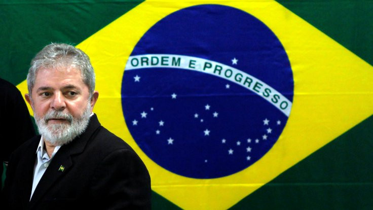 Lula da Silva'ya 9 yıl 6 ay hapis cezası