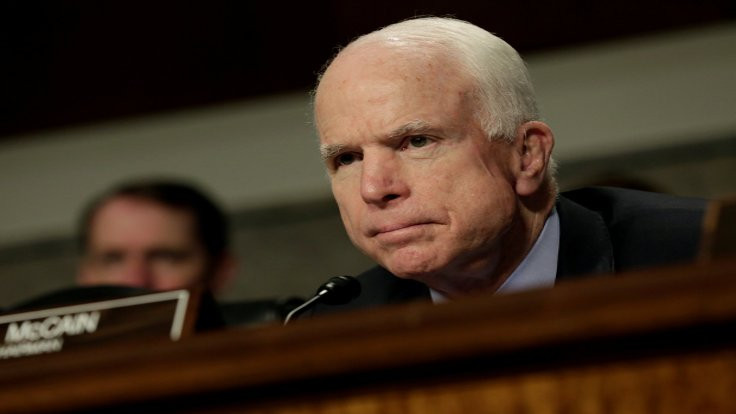 John McCain'e kanser teşhisi kondu
