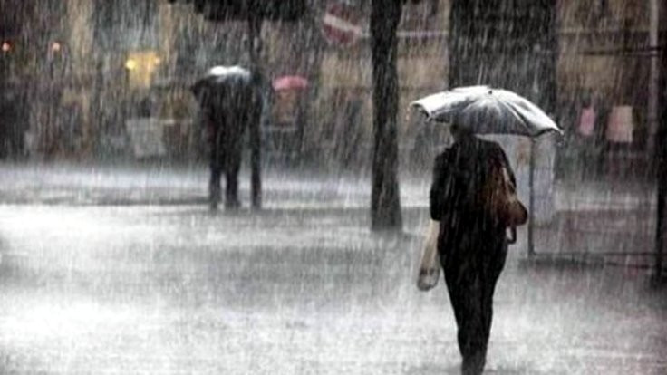 İstanbul'a fırtına ve yağış uyarısı