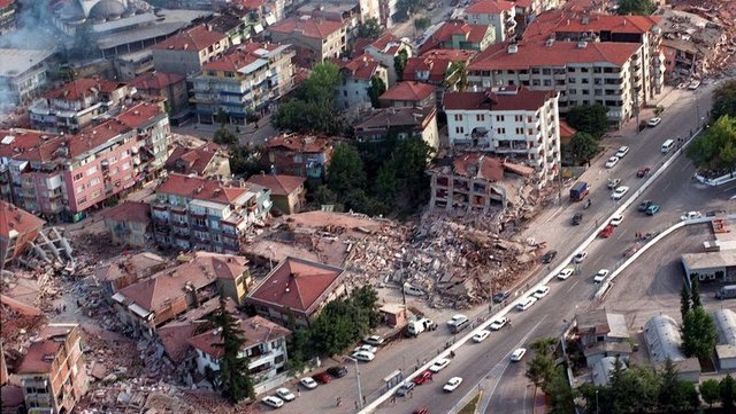 'İstanbul depremi 7.4 büyüklüğünde olabilir'