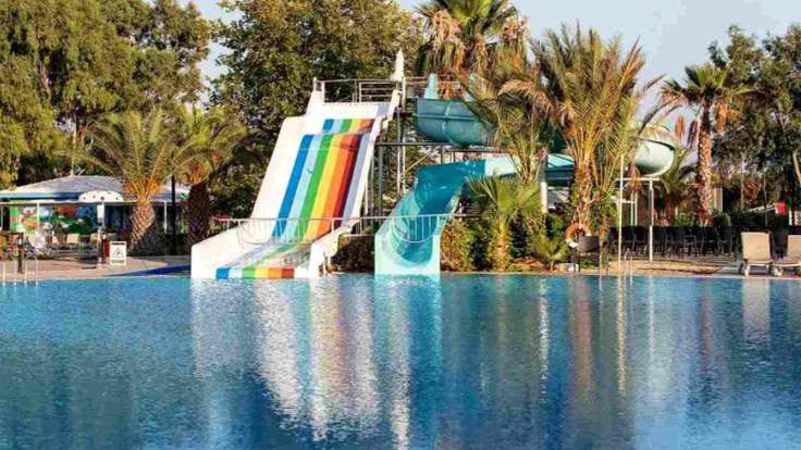 6 yaşındaki çocuk otel havuzunda boğuldu