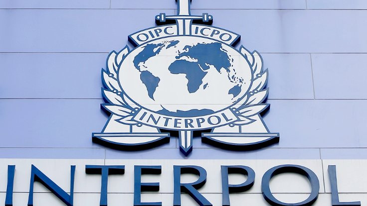 İnterpol'ün aradığı İngiliz kadın Kütahya'da yakalandı