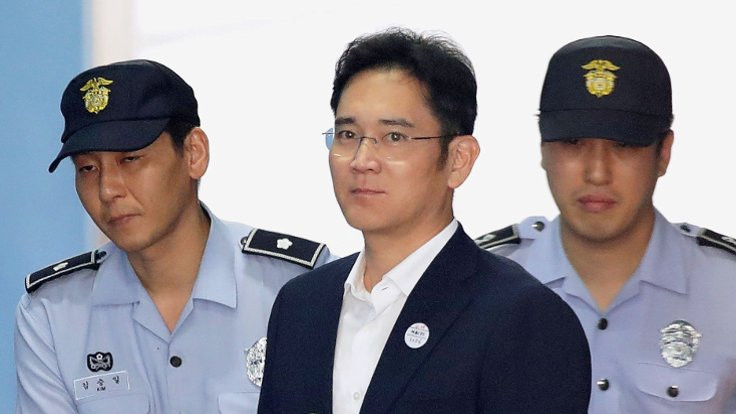 Samsung'un veliahtı cezaevinde