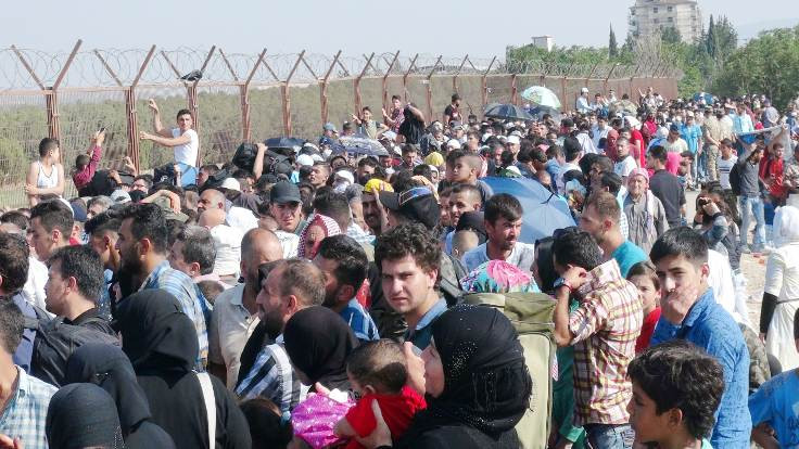 50 bin Suriyeli bayrama gitti