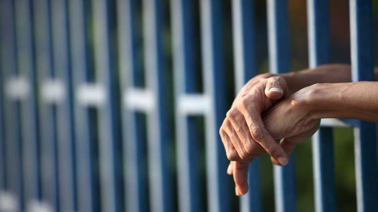 Cezaevlerinde 22.000 kapasite fazlası mahkum var