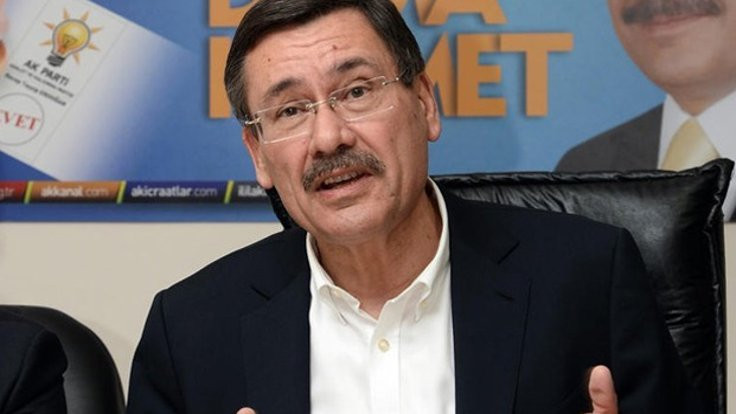 'AK Partide 10 belediye başkanı değişecek'