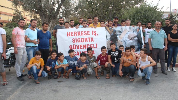 İzmir'de, Türkiyeli ve Suriyeli işçiler ortak eylem yaptı