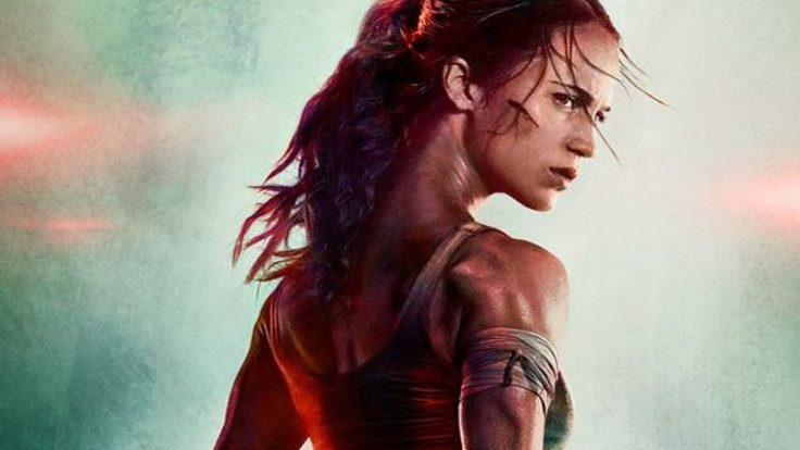 Tomb Raider afişinde Photoshop hatası!