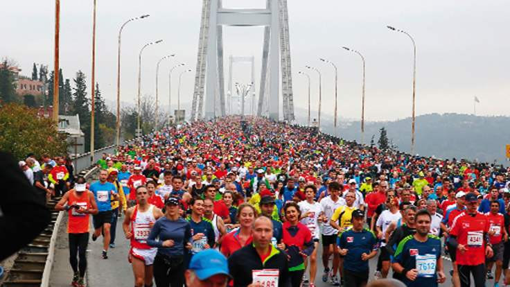 Halkevleri İstanbul Maratonu'nda kızlar için koşacak