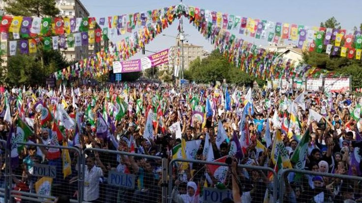 Demirtaş şarkısı için mitinge müdahale