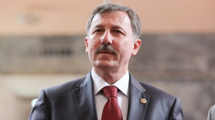 AK Partili Özdağ, Hatun Tuğluk'un cenazesine saldırıyı yazdı