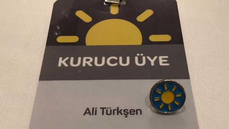 Ali Türkşen, yeni partinin amblemini paylaştı