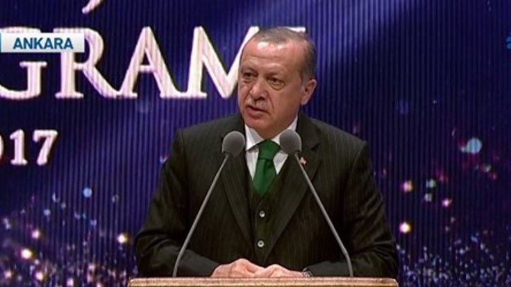 Erdoğan: Kalmak yok gidiyoruz, hepimiz yolcuyuz