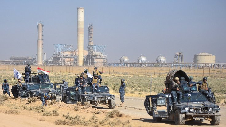 Kerkük'te iki petrol sahası Irak ordusunun kontrolünde