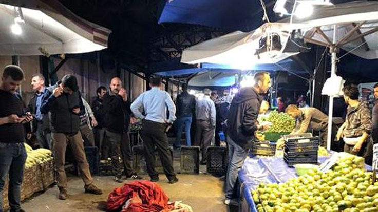 Emekli polis memuru mandalinaları beğenmeyince pazarcıları vurdu