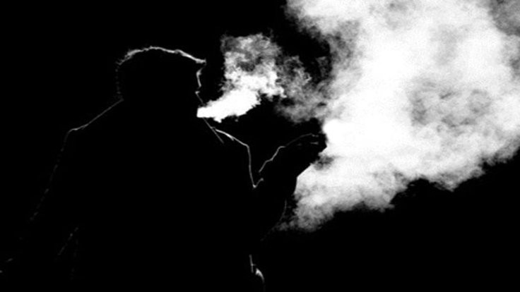 Torba yasa, tütün içen kullanıcıları vurdu