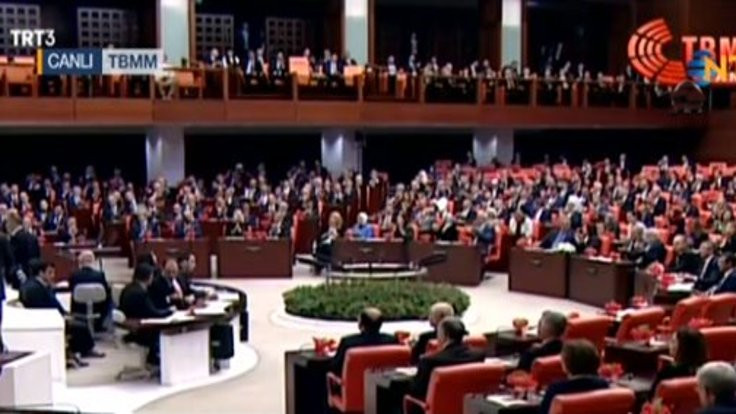 Meclis yeni yasama yılında HDP'siz açıldı