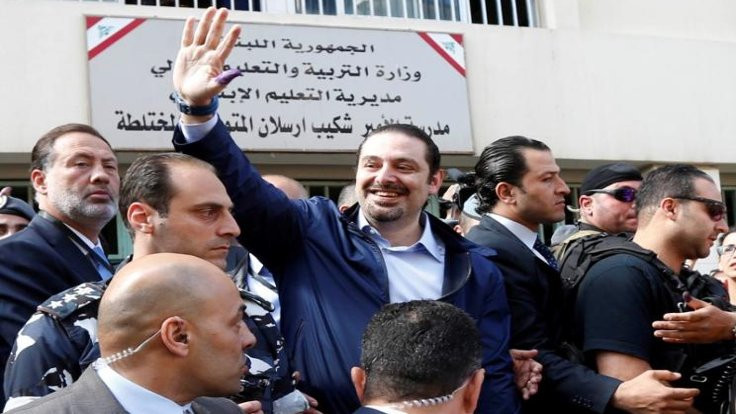 Lübnan Başbakanı Hariri istifasını resmen geri çekti