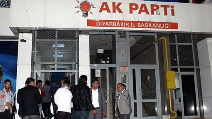 Diyarbakır, Mardin, Van, Batman: İstifalar sonrası AK Parti teşkilatlarında neler oluyor?