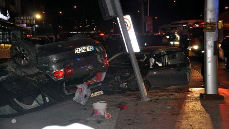 Ankara’da seyir halindeki araca silahlı saldırı