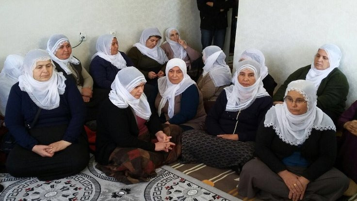 Barış Anneleri, Öcalan için açlık grevinde