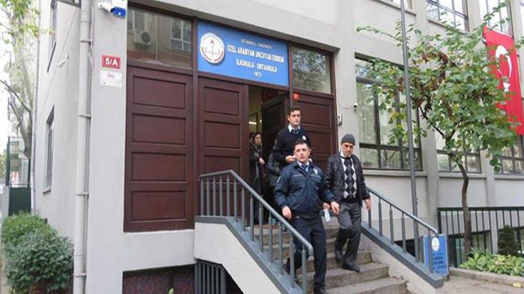 Ermeni okulunun bekçisi ölü bulundu