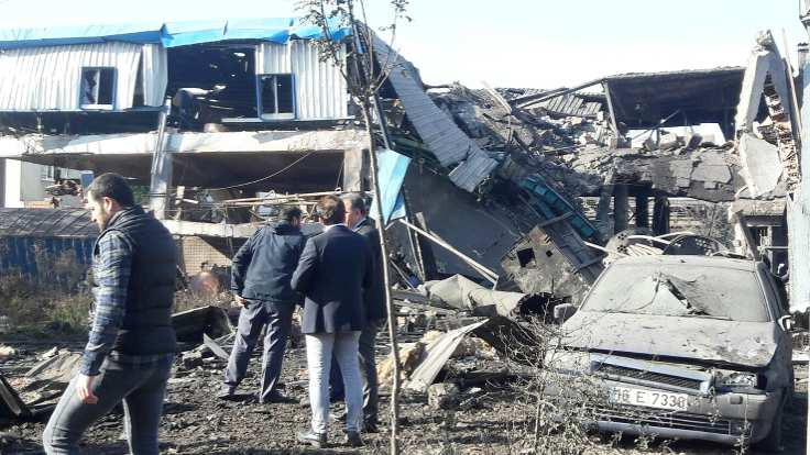 Fabrikada patlama: 5 işçi yaşamını yitirdi