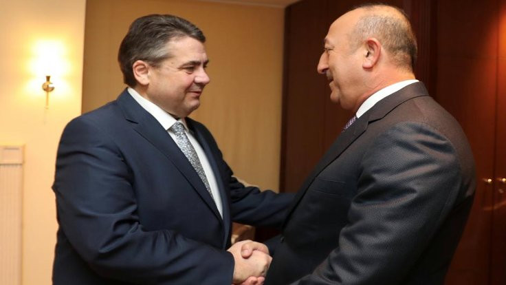 Çavuşoğlu, Antalya'da Almanya Dışişleri Bakanı ile buluştu