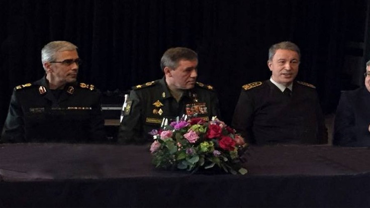 Hulusi Akar, Rusya ve İran genelkurmay başkanları ile görüştü
