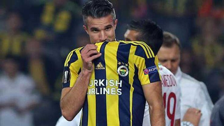 Van Persie, Fenerbahçe'den dakikada 3 bin euro kazandı