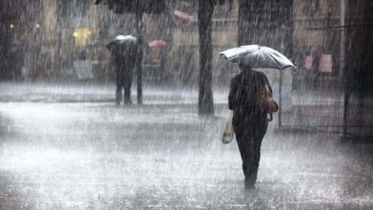 İstanbul için yağmur ve fırtına uyarısı