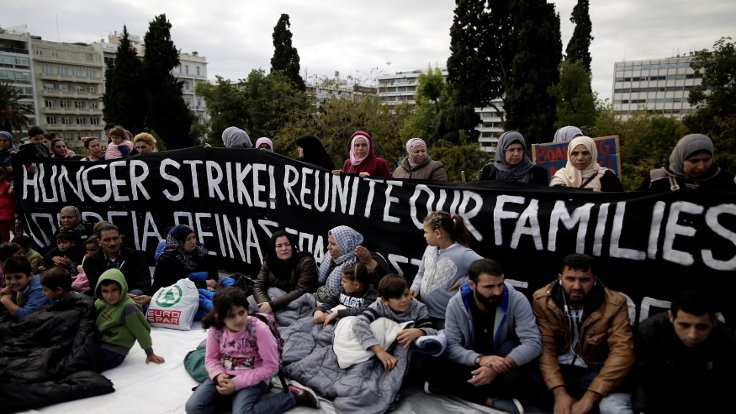 Suriyeli sığınmacılar Atina'da açlık grevi başlattı