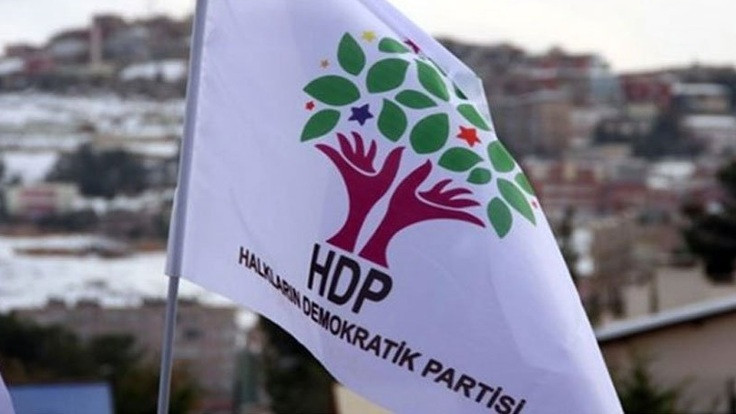 Manisa'da 25 HDP'liye tahliye