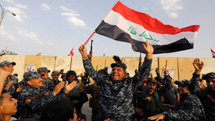 Irak IŞİD'e karşı nihai zafer ilan etti
