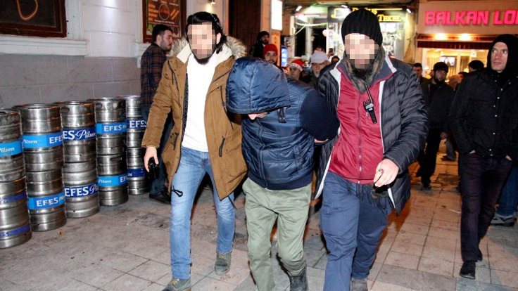 Taksim Meydanı'nda 1 kişi gözaltına alındı
