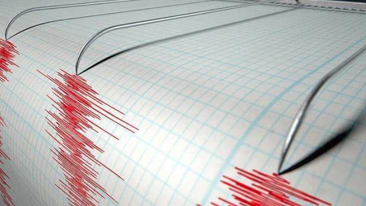 İran sınırında 4.7 deprem