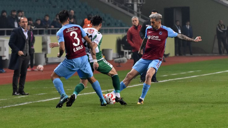 Atiker Konyaspor, Trabzonspor'u mağlup etti