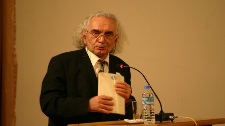 Prof. Ömer Naci Soykan hayatını kaybetti