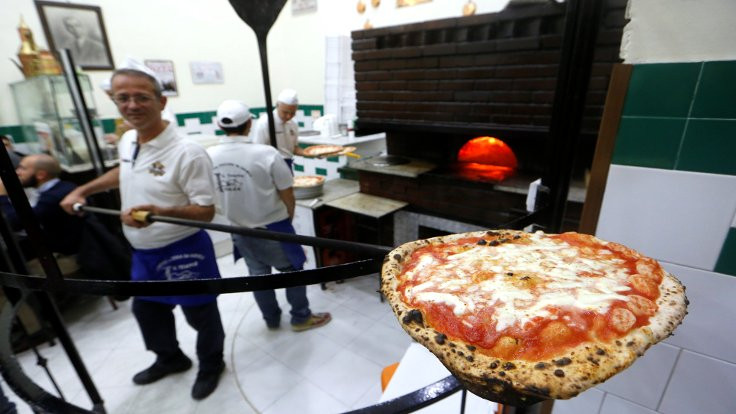 Napoli usulü pizza UNESCO Kültürel Miras'ı