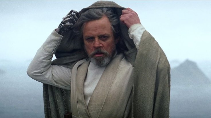 Luke Skywalker da eleştirdi
