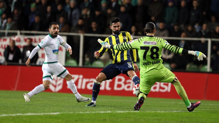 Fenerbahçe son dakikada kazandı