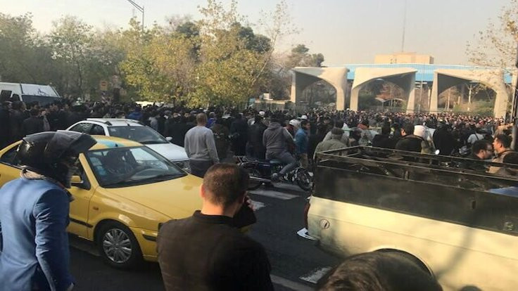 İran'daki protestolar Suriye'yi nasıl etkiler?