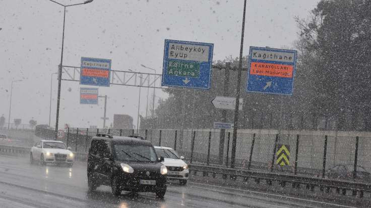 İstanbul'da mesai çıkışı trafik uyarısı