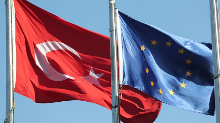 AB, Türkiye'ye 3 milyar euro'yu onayladı