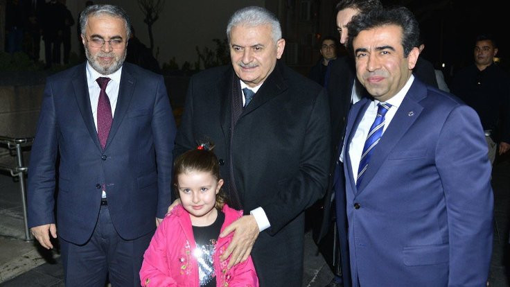 Başbakan Yıldırım, Diyarbakır’da taziyeye katıldı