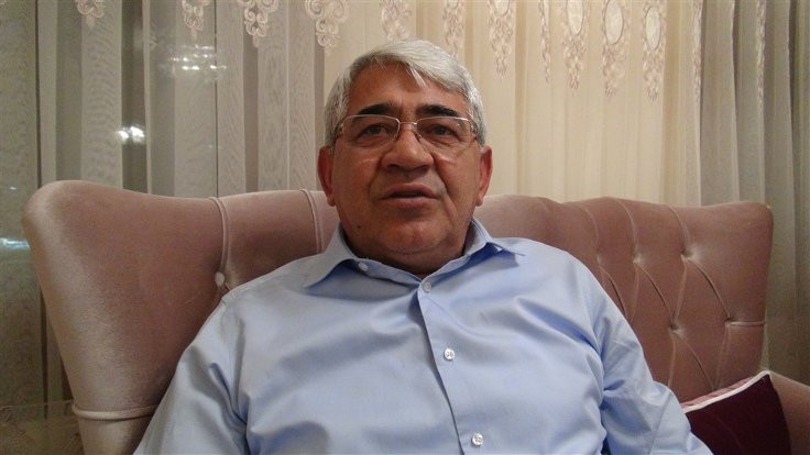 Kars Belediye Başkanı Murtaza Karaçanta, MHP'den istifa etti