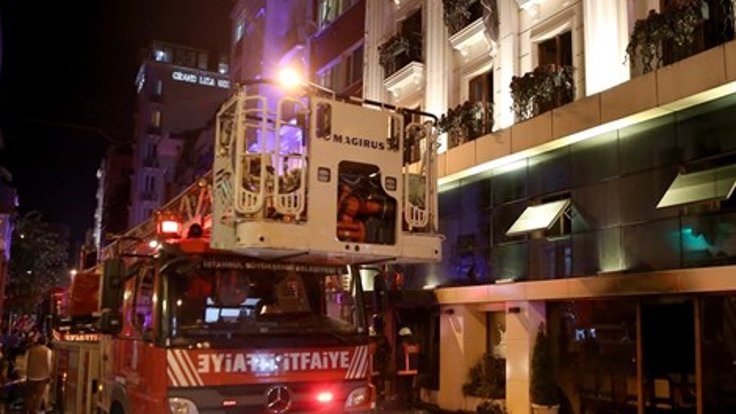 Yangında 3 kişinin öldüğü otelin sahibine tahliye